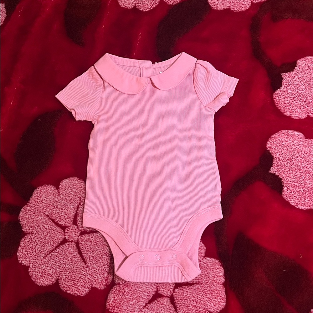 Baby Gap Light Pink Ribbed Collared Onesie Short Sleeve Size 3-6 m Easter Spring